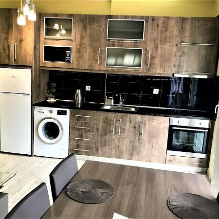 Apartment Perea Lala Peraía Exteriör bild