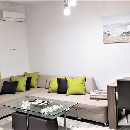 Apartment Perea Lala Peraía Exteriör bild