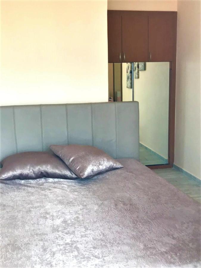 Apartment Perea Lala Peraía Exteriör bild